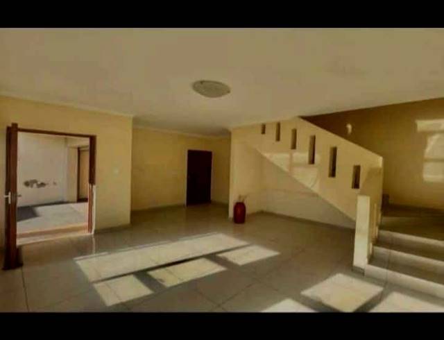 3 BEDROOM APARTMENT FOR SALE IN AVOCA